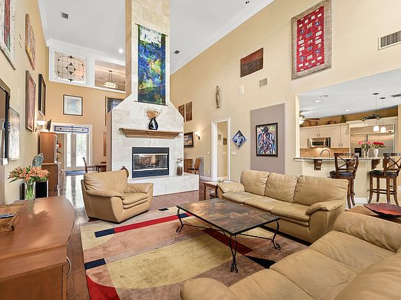 5th image of 8873 Shining Oak Ct