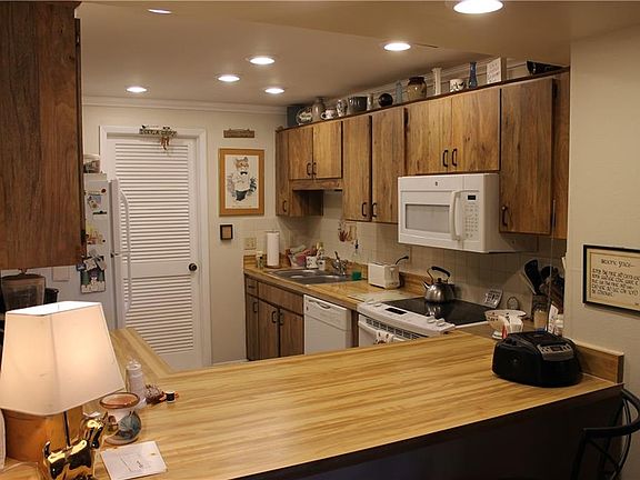 4th image of 3505 Tarpon Woods Blvd APT I404