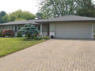 5881 Dewhirst Dr, Saginaw, MI, 48638