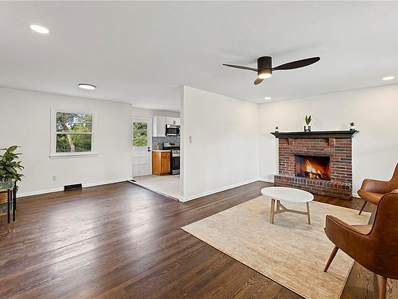 5th image of 1838 N 59th St