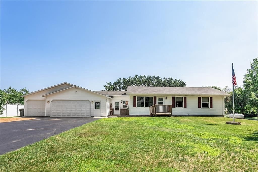 15211 110th Avenue, Chippewa Falls, WI 54729 Zillow
