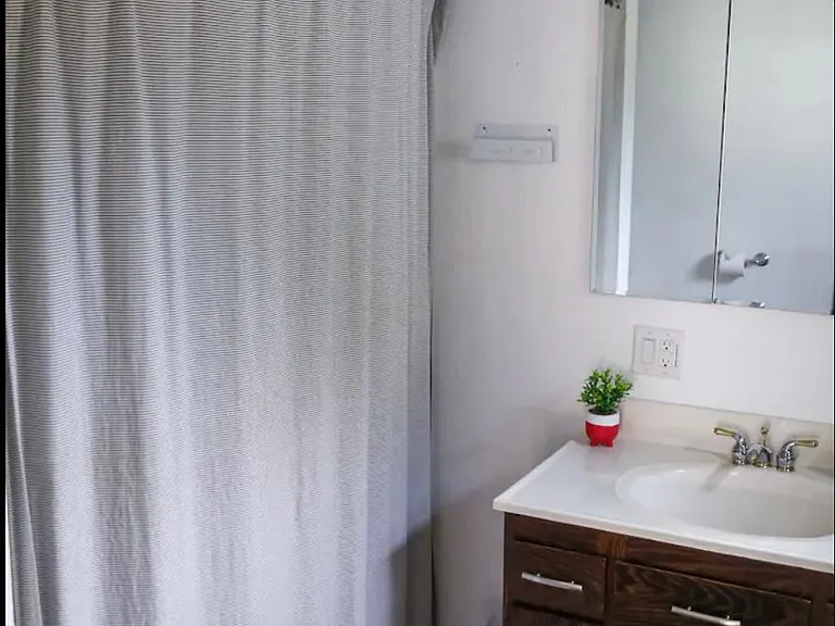 137 Aden St SW — Photo 15