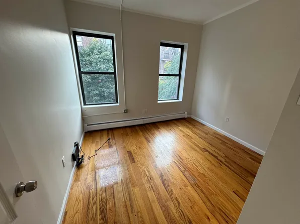 415 Grand Street image 1 of 7