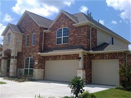 2nd image of 7518 Trent Oaks Ln