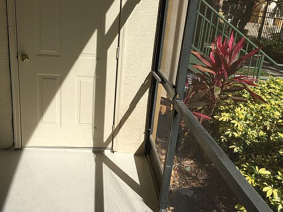 5th image of 11511 Villa Grand APT 519