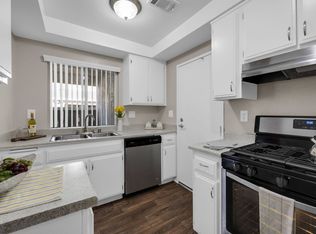 Carmenita Townhouse Apartments, Whittier, CA 90605