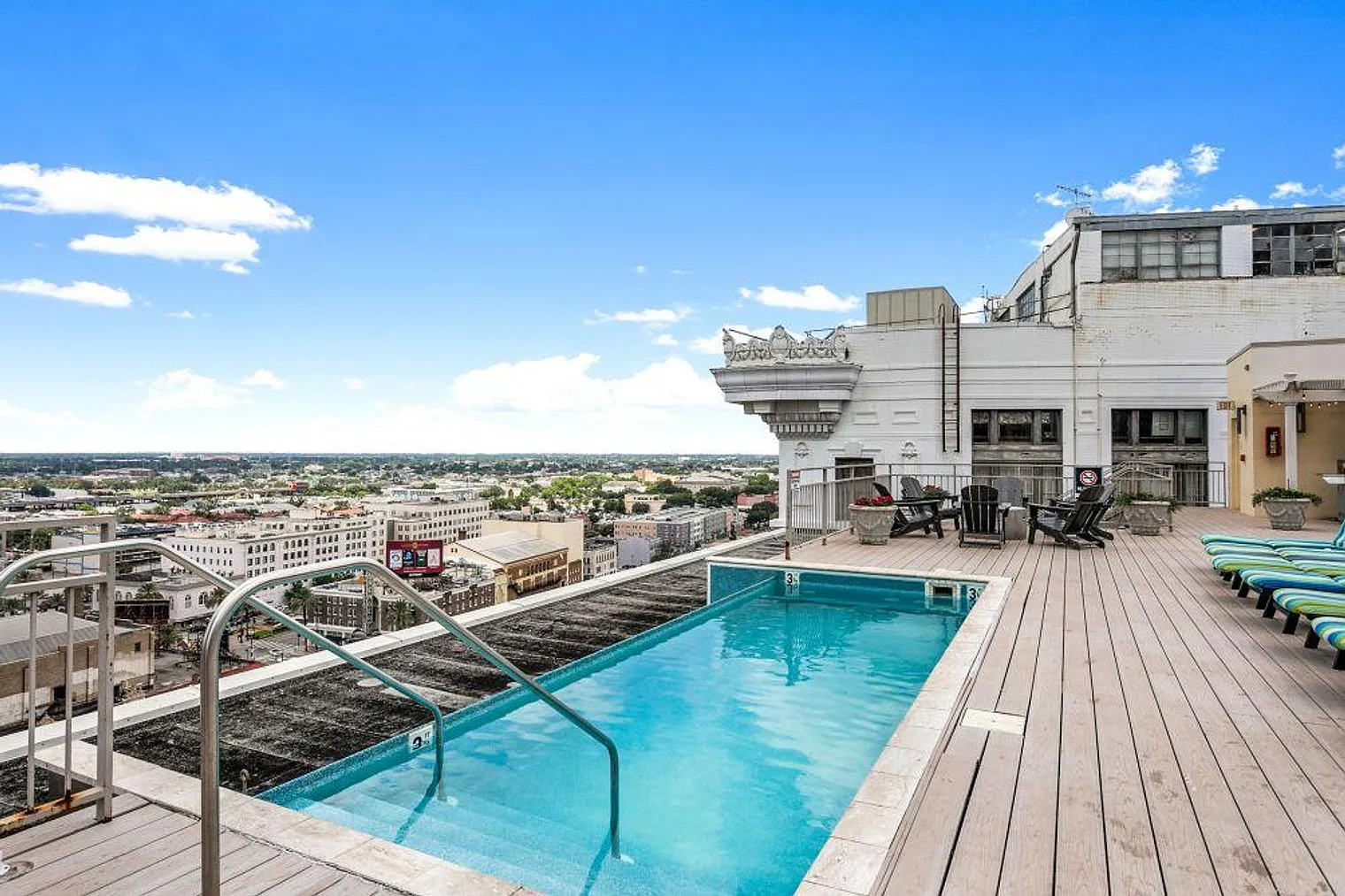 1 bed, 1.0 bath, 430 sqft, $3,905 — Photo 2