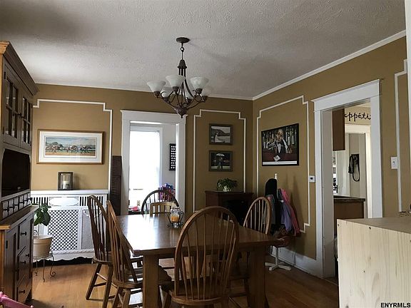 3rd image of 27 Ramsey Pl