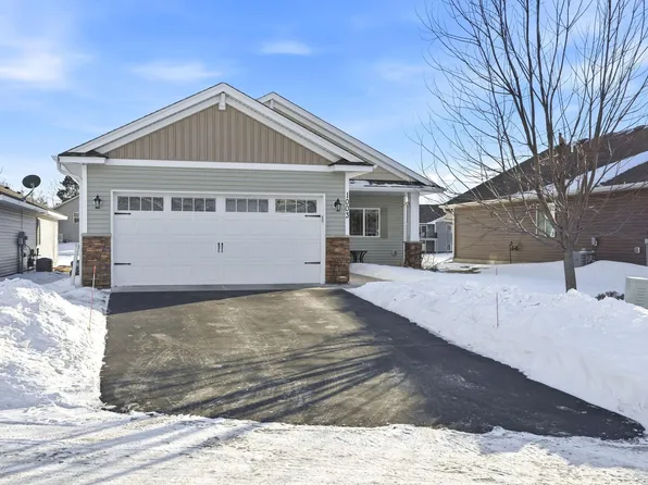 1003 Golden Way NW, Isanti, MN 55040