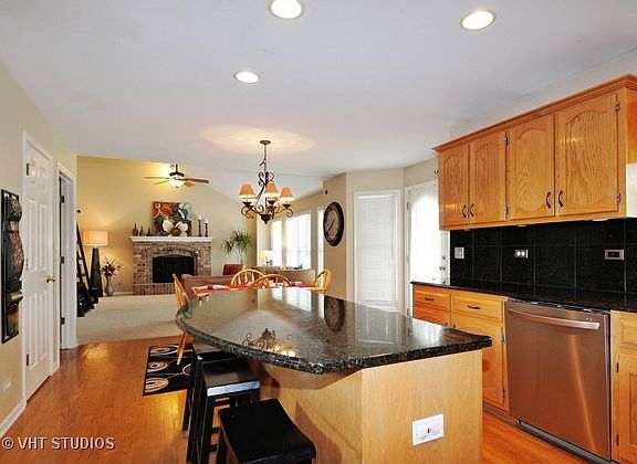 5th image of 4031 Schillinger Dr