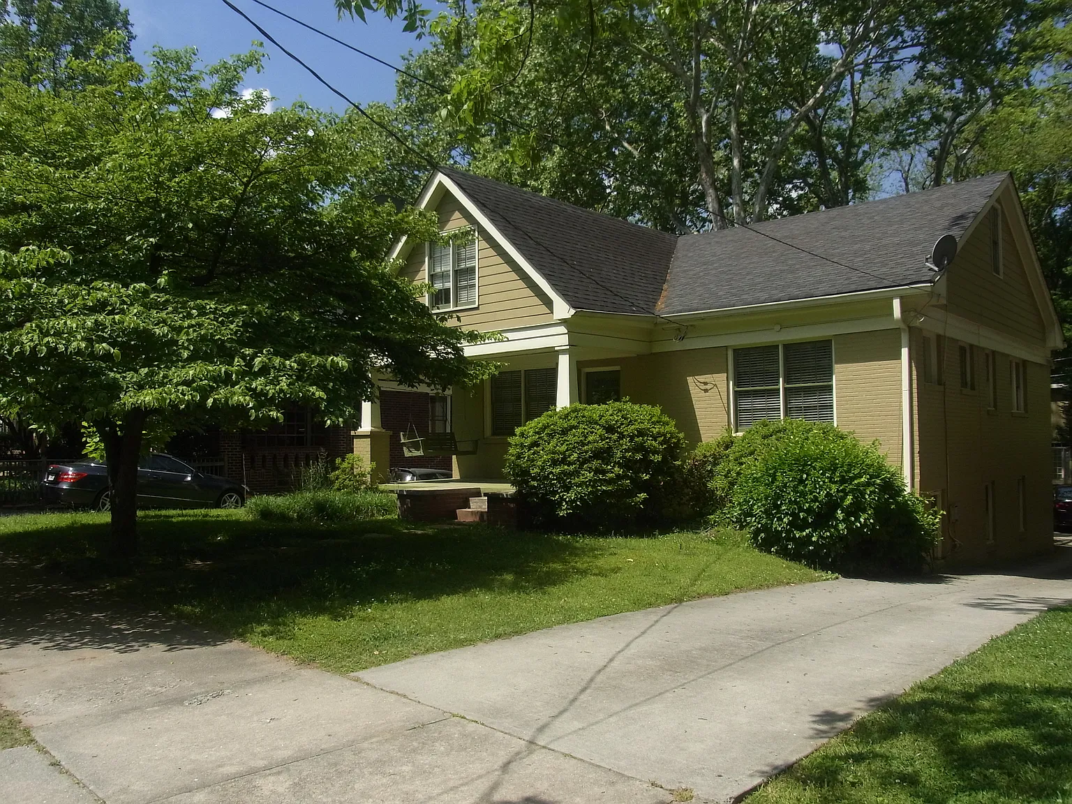 3 bed, 2500 sqft, $6,250 — Photo 1