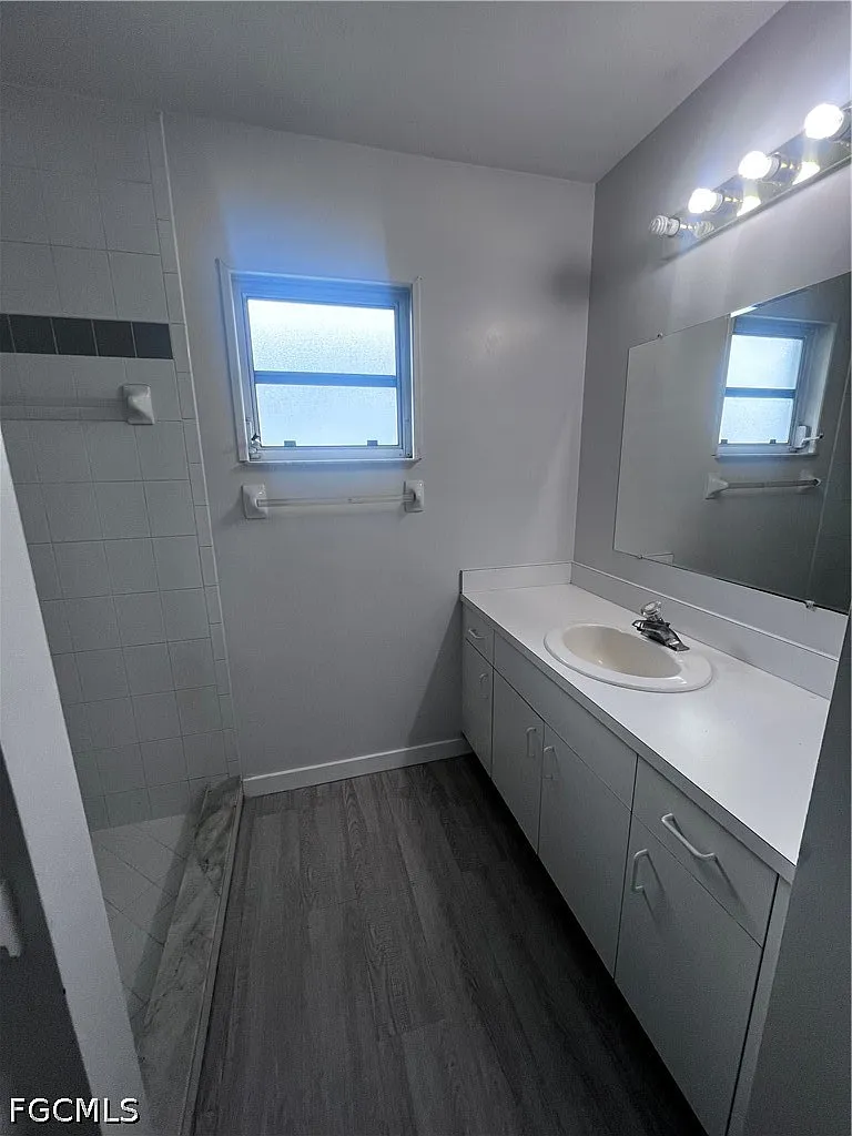 3 bed, 2.0 bath, 1388 sqft, $1,950 — Photo 4