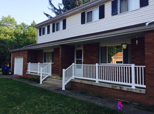 1136 Middlebury Rd, Kent, OH 44240