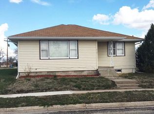 714 Cathedral, Victoria, KS 67671