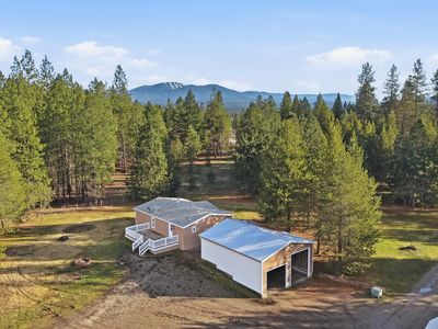 6615 E Valley Ln, Elk, WA, 99009