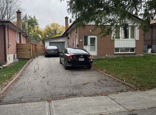 25 Par Ave, Toronto, ON M1G 2G5