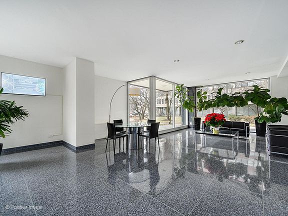 4th image of 3430 N Lake Shore Dr APT 15M