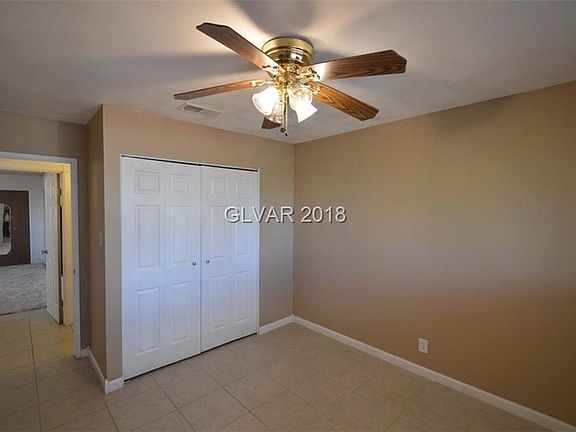 4th image of 4545 Bennett Dr #0