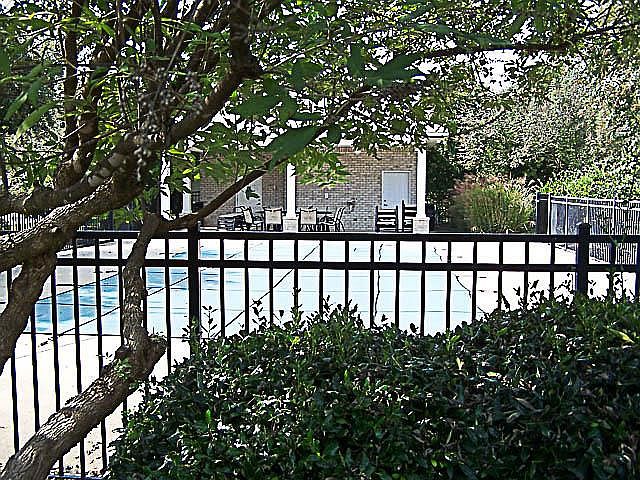 2nd image of 2227 Haddington Cir