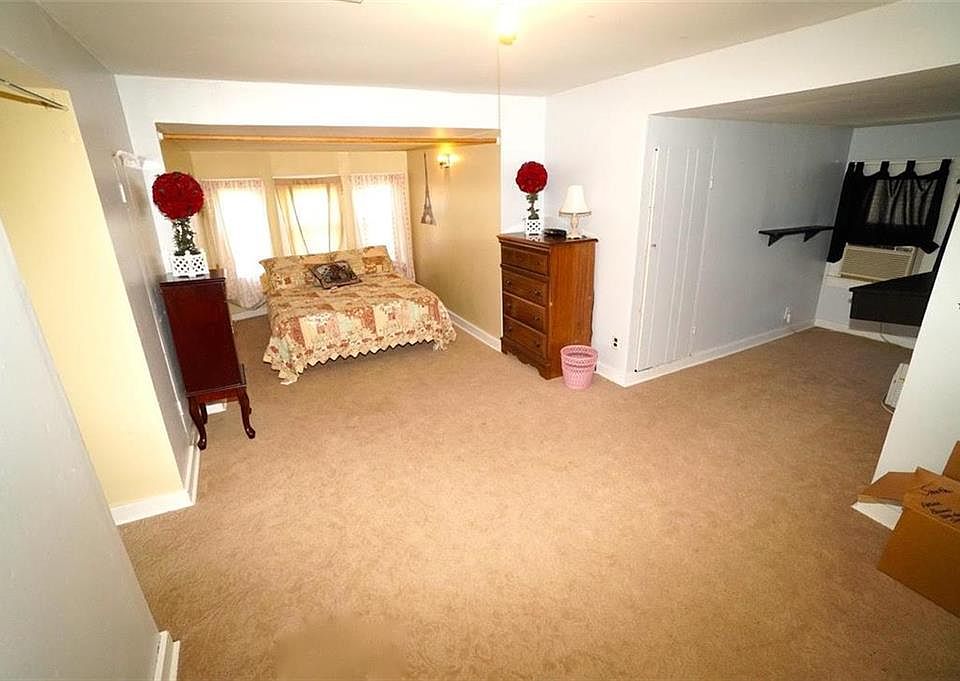 1st image of 2522 Jules St