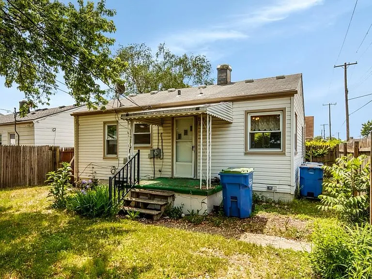 7003 Continental Ave — Photo 6