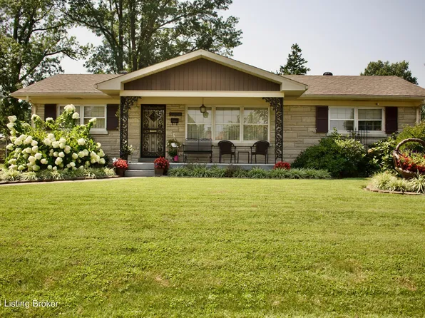 5208 Skylight Dr, Louisville, KY 40258