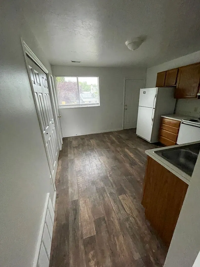 Christenson1 — Photo 2