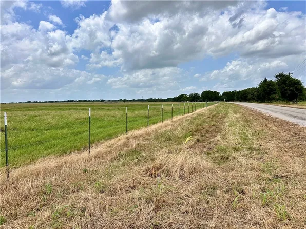 Alexander Rd, Bryan, TX 77808