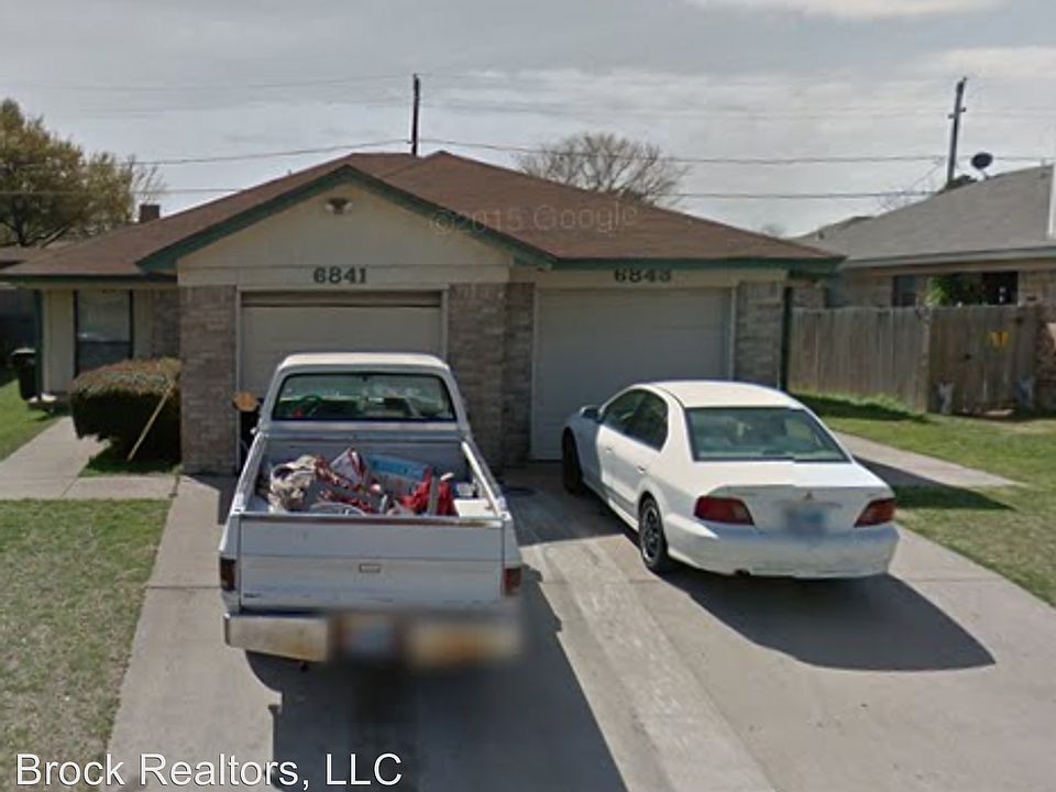 2nd image of 6841 S Creek Dr