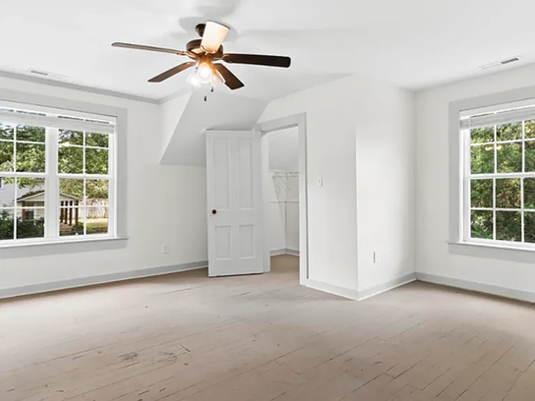 3305 Bradley St SW — Photo 23
