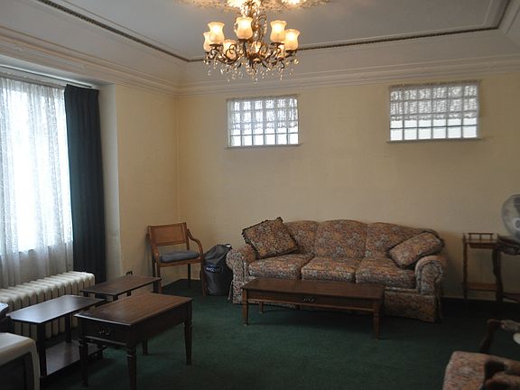 3rd image of 4129 N Odell Ave