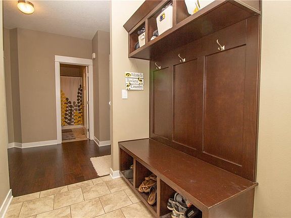 2nd image of 2006 NW Woodbury Dr