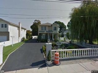 2025 Milburn Ave, Baldwin, NY 11510