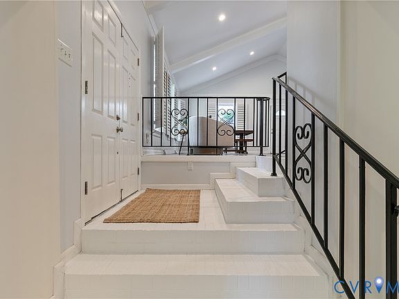 3rd image of 4327 Wakefield Rd