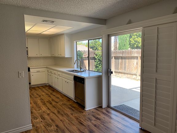 Kitchen and patio