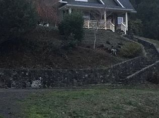 67680 N Bay Rd, North Bend, OR 97459