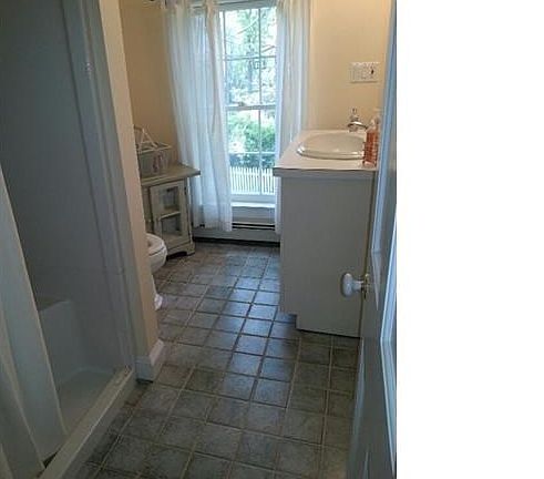 3rd image of 26 Hayestown Ave