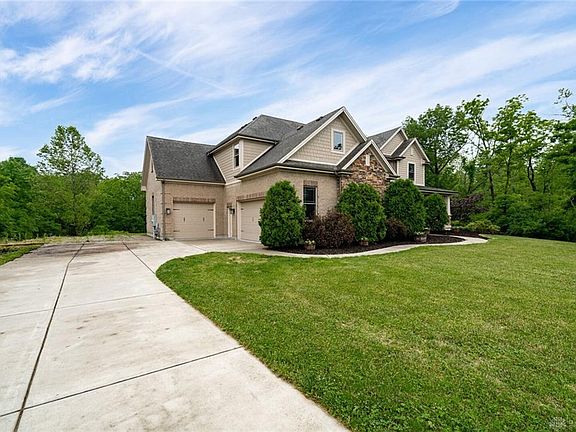 3rd image of 1357 Vicki Ln