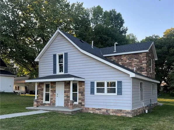 505 W Chestnut St, Savannah, MO 64485