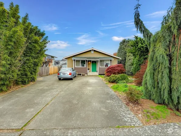 621 D St #1, Blaine, WA 98230