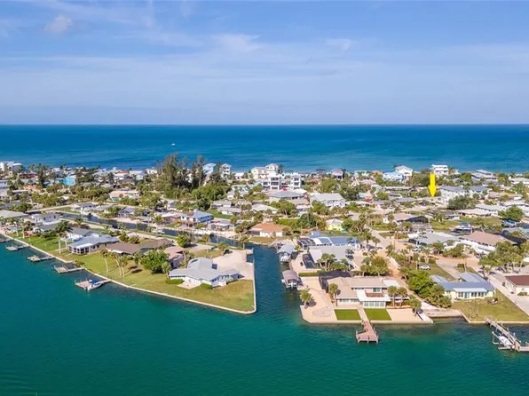 1360 Holiday Dr #A, Englewood, FL 34223