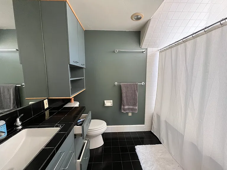 5331 Callister Ave #2 — Photo 6