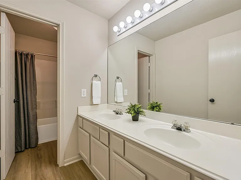 1404 Hollier Rd — Photo 27