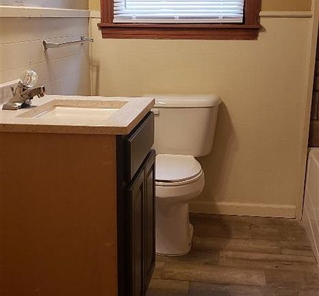 5th image of 4355 S 5th St