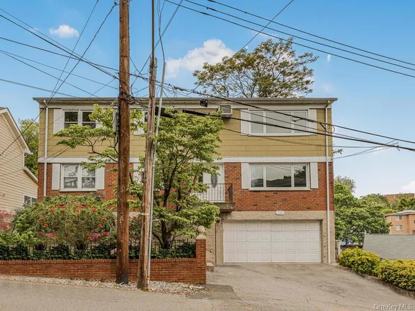 131 Hunts Bridge Rd Floor 2, Yonkers, NY 10704