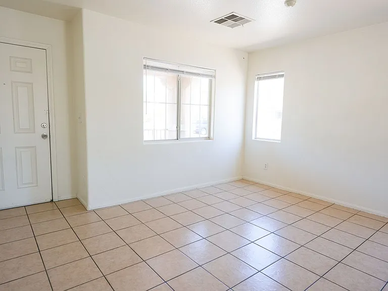 4139 Mark Twain Ct — Photo 7