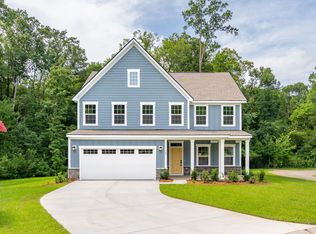 Greenwood Plan, Lakes at Riverbend Single Family Homes, D3yyda Navassa, NC 28451