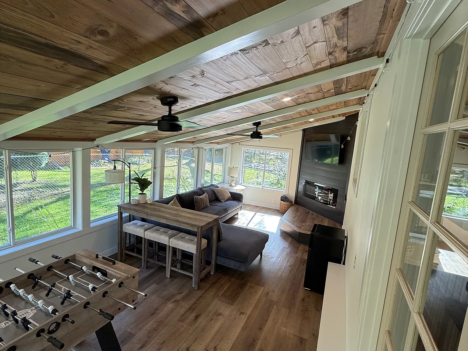 4 bed, 2123 sqft, $3,950 — Photo 1