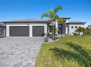 617 NW 39th Ave, Cape Coral, FL 33993