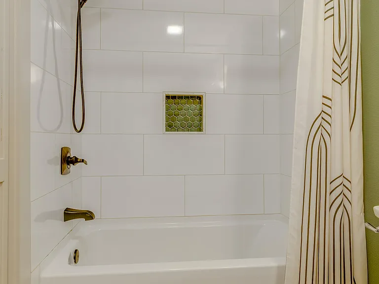 109 Mayfield Dr #2 — Photo 15